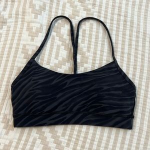 LULULEMON Flow Y Bra in Zebra Print